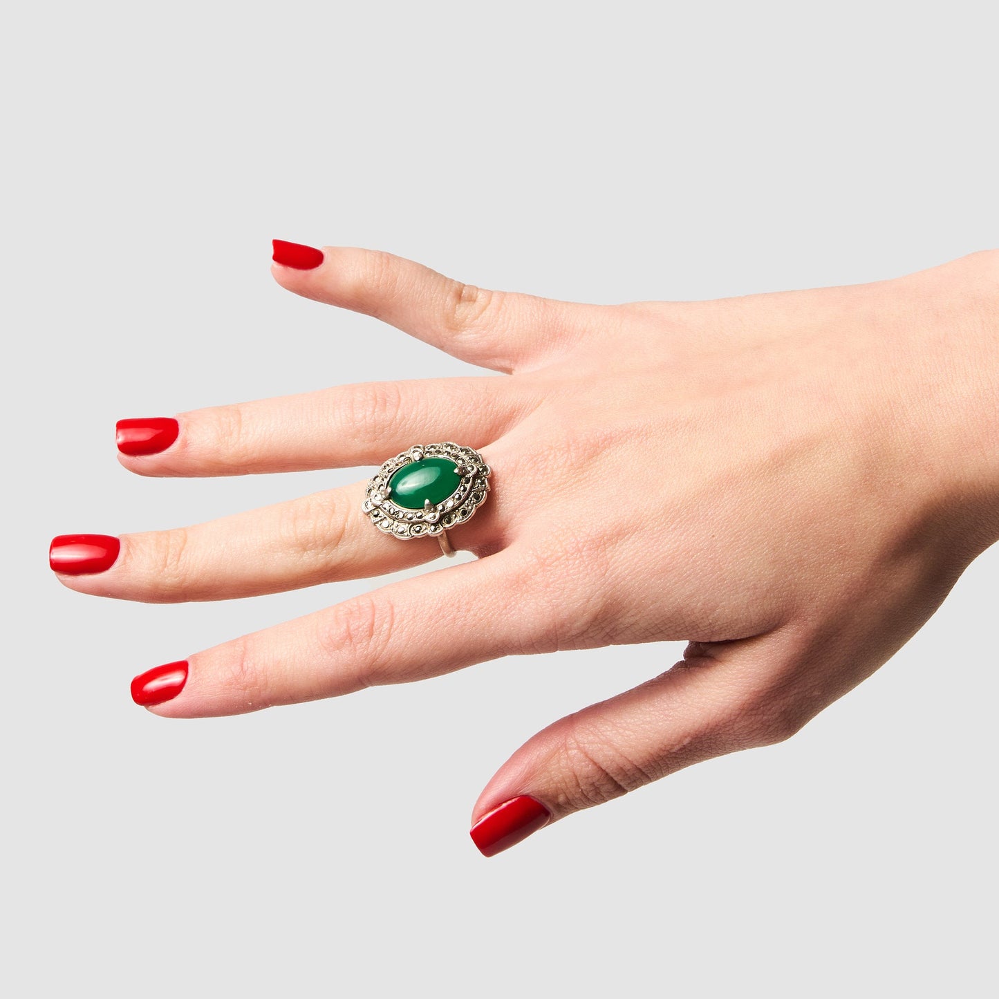 Vintage 1940’s Costume Ring
